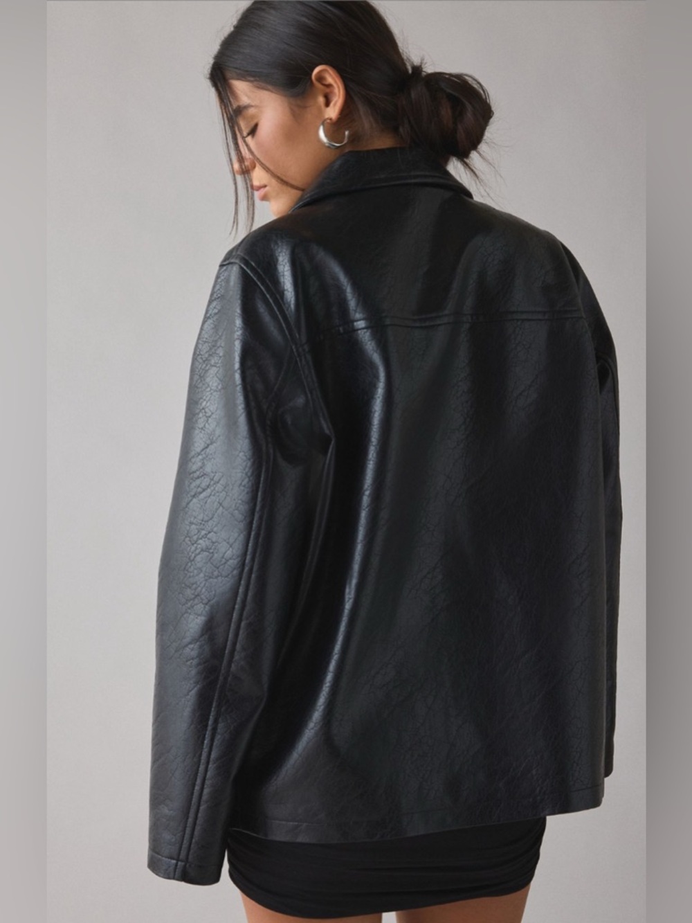 UO Sydney faux leather oversized dad jacket NWOT - Picture 3 of 7